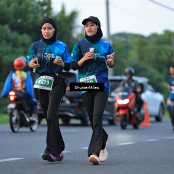 Runner Photo 4560537
