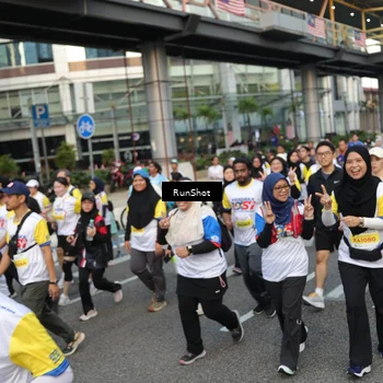Runner Photo 4560549