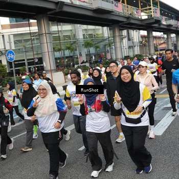 Runner Photo 4560559