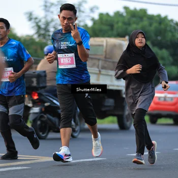 Runner Photo 4560566