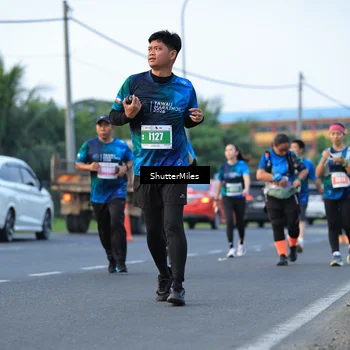 Runner Photo 4560597