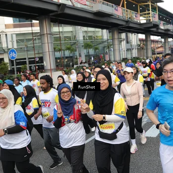 Runner Photo 4560621