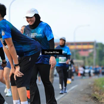 Runner Photo 4560635