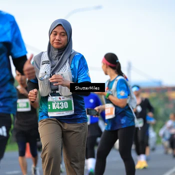Runner Photo 4560654