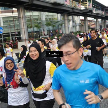 Runner Photo 4560655