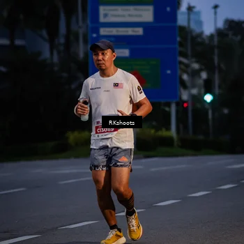 Runner Photo 4560681