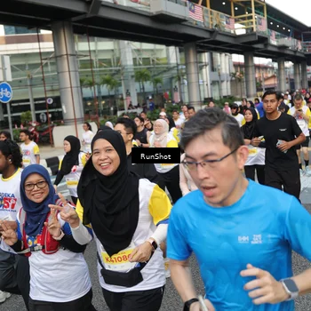 Runner Photo 4560687