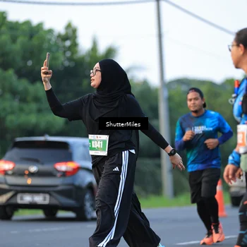 Runner Photo 4560690