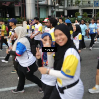 Runner Photo 4560735