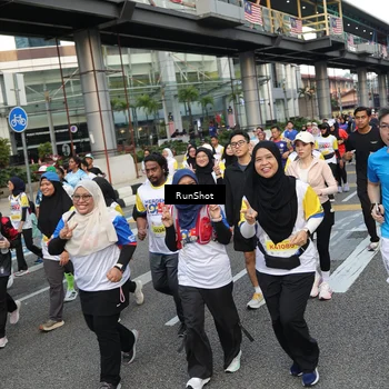 Runner Photo 4560744