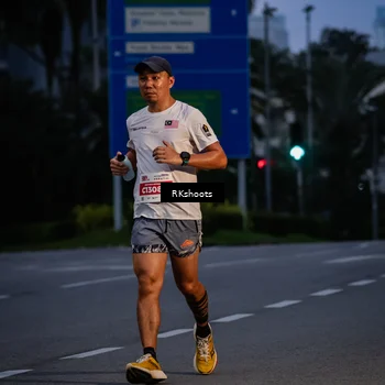 Runner Photo 4560750
