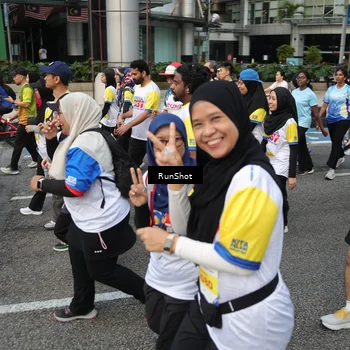 Runner Photo 4560758