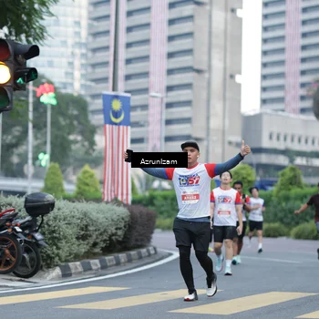 Runner Photo 4560776
