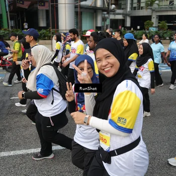 Runner Photo 4560790