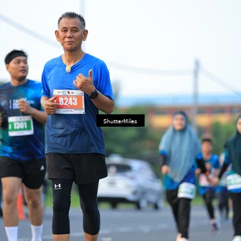 Runner Photo 4560814