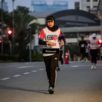 Runner Photo 4560853