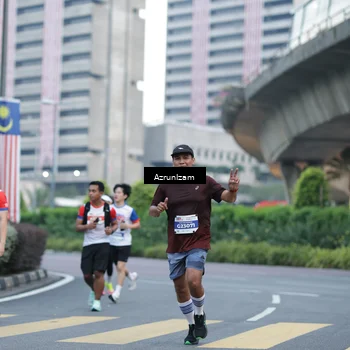 Runner Photo 4560868