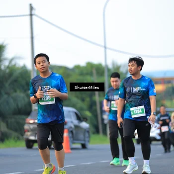Runner Photo 4560872