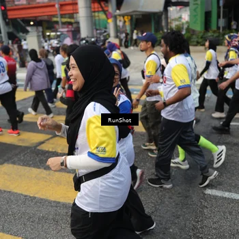Runner Photo 4560910
