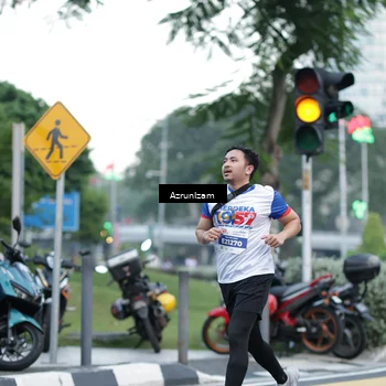 Runner Photo 4560935