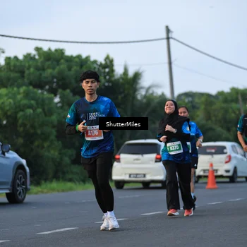 Runner Photo 4561002