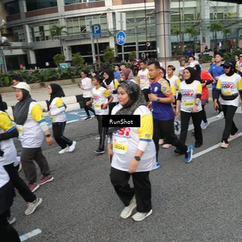 Runner Photo 4561014