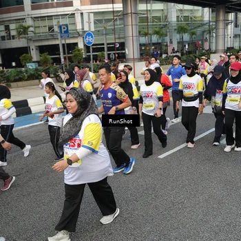 Runner Photo 4561024