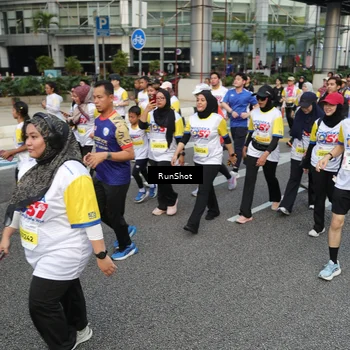 Runner Photo 4561028