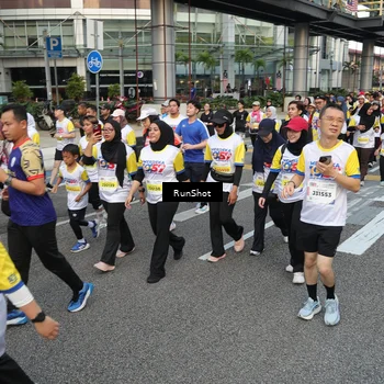 Runner Photo 4561034