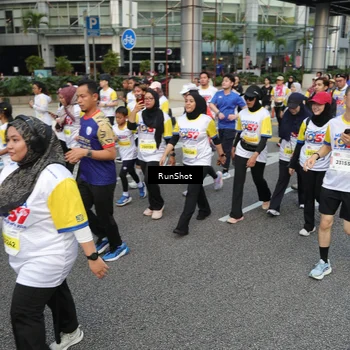 Runner Photo 4561041