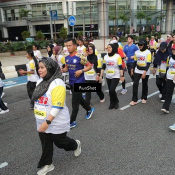 Runner Photo 4561052
