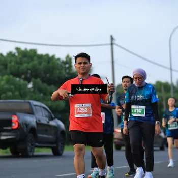 Runner Photo 4561058