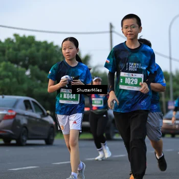 Runner Photo 4561065