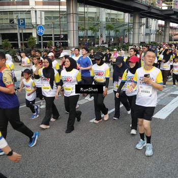 Runner Photo 4561074