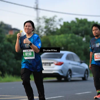 Runner Photo 4561145