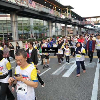 Runner Photo 4561253