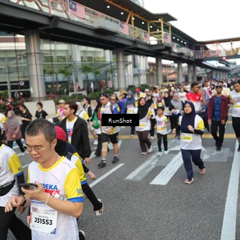Runner Photo 4561261