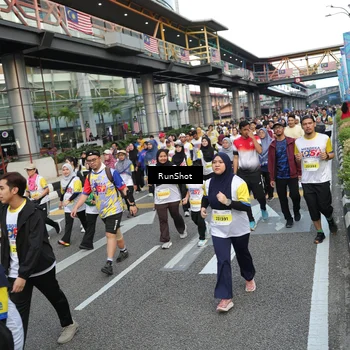 Runner Photo 4561287
