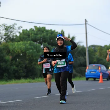 Runner Photo 4561300