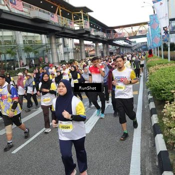 Runner Photo 4561325
