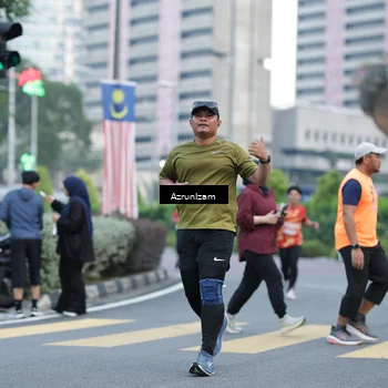 Runner Photo 4561335