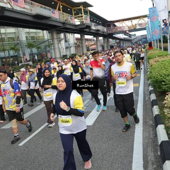 Runner Photo 4561336