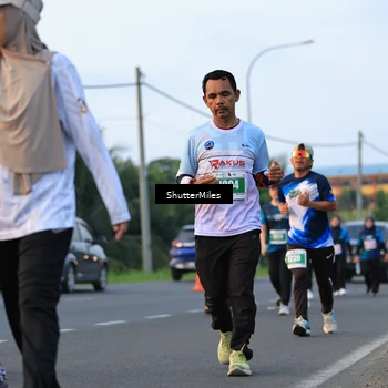 Runner Photo 4561367
