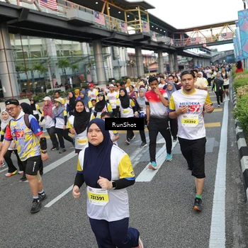 Runner Photo 4561371