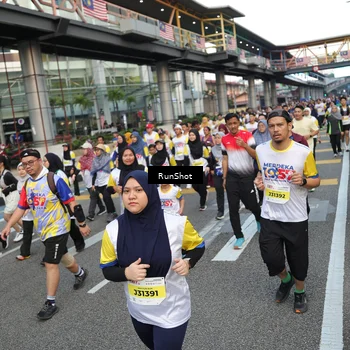Runner Photo 4561375