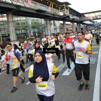 Runner Photo 4561379