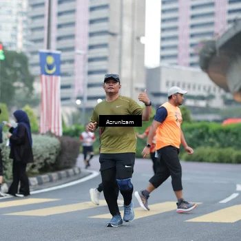 Runner Photo 4561407