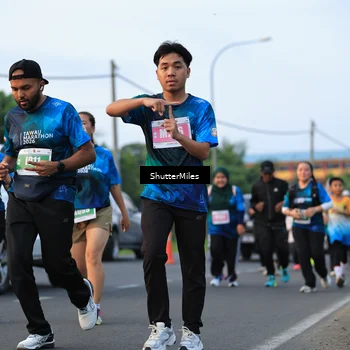 Runner Photo 4561409