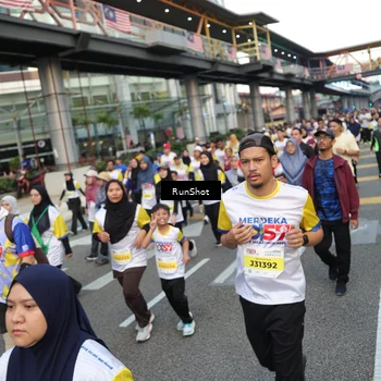 Runner Photo 4561430