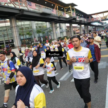 Runner Photo 4561448